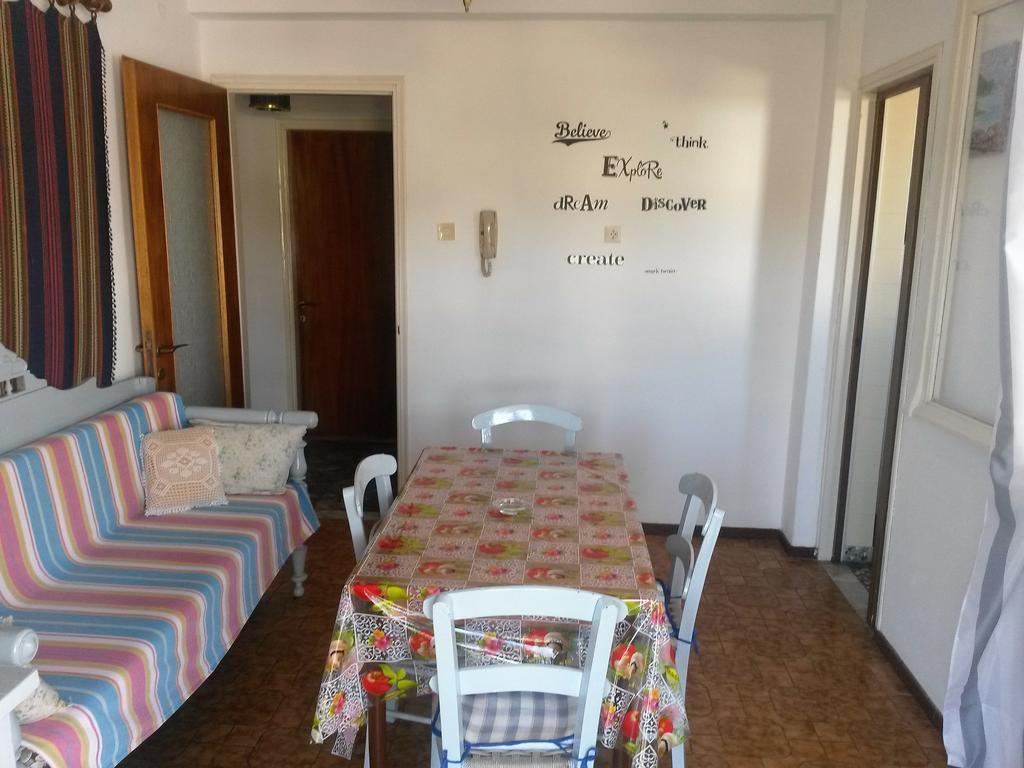 Hotel Magdalini Votsi  Zewnętrze zdjęcie